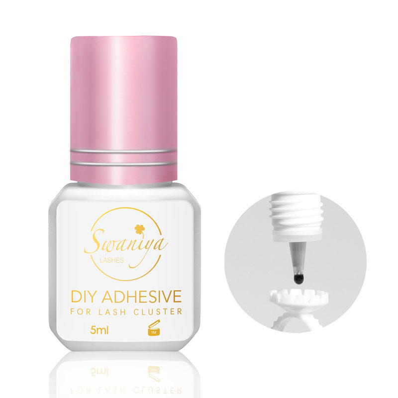 DIY लैश क्लस्टर ग्लू क्या है और यह घर पर लैश एक्सटेंशन क्यों बदल रहा है?